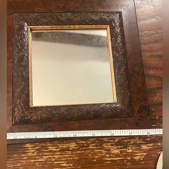 Home Interior Mirrors - Picture 3 of 4